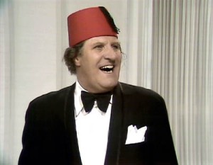 Tommy Cooper - 25 of the best gags, jokes and one liners